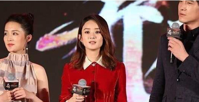 本以为白敬亭黑发够帅了,看到他的"枫叶头"后,全网沉默了!