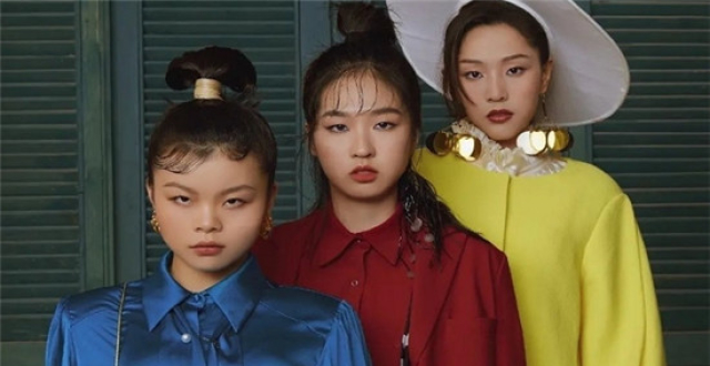 还记得"最丑女团"3unshine吗?当初嫌她们丑,如今排队道歉吧