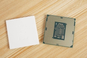英特尔酷睿i3-9100f价格崩盘,仅售429元,还送价值15元工具套