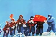 曾抢救式采访新中国第一代珠峰攀登者 阿来：想写普通人如何成英雄