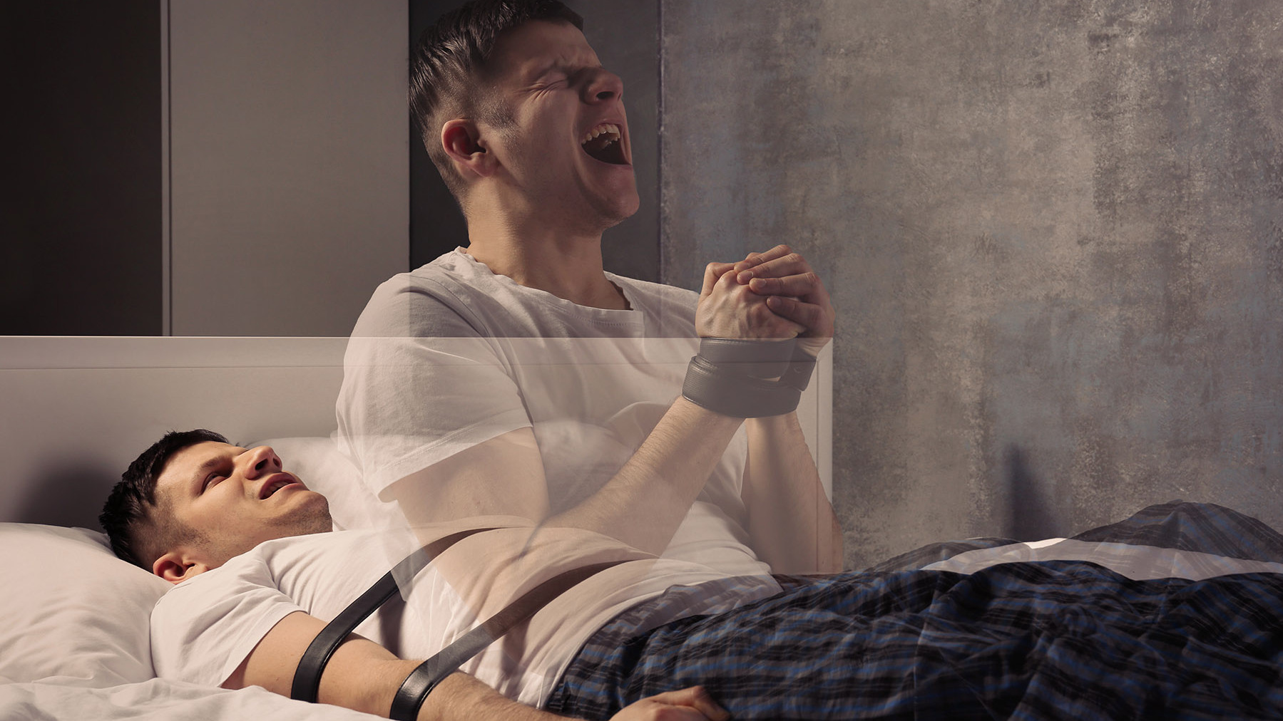 揭秘梦境中的幽灵缠身，为何夜晚被鬼压床，全身无法动弹？