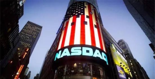 搬石头砸自己的脚《问责法》让股市成为政治化的牺牲品