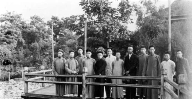 《儒林外史》的真正魅力|总是讨厌时间的流逝 但更喜欢春天来得早