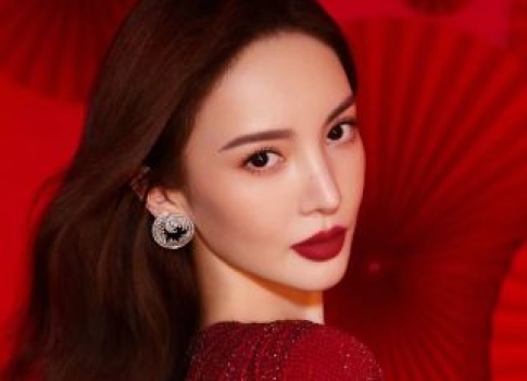金晨个人资料简介及家世，金晨个人资料简介及家世 写真