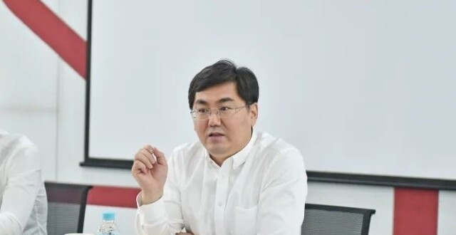 一周人事观察：全国两会结束首周，8省市党委政府人事有调整_腾讯新闻