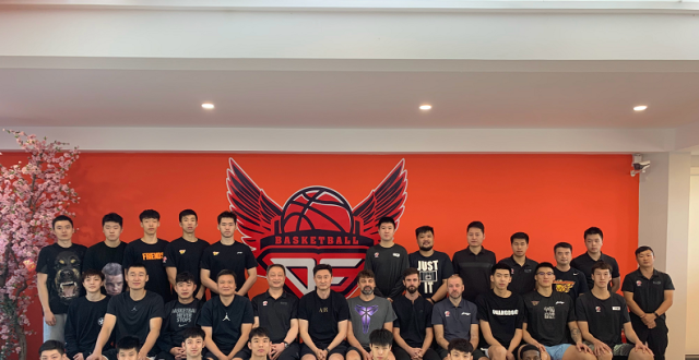 广东队梯队变动！国青小将或走大学路线 曾被称为周鹏接班人腾讯新闻 