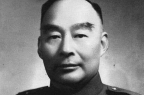 新中国第一代领导人四大领袖的标准像