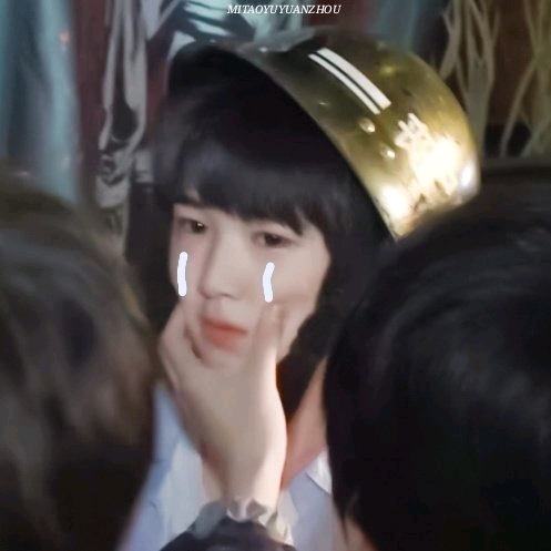 宋亚轩小时候的照片也很可爱呀肉乎乎的