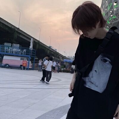 九四云商城 - 超便宜的平台 - 直播间挂假观众免费软件_24小时自助网红便利店