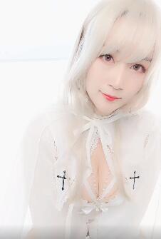 纯白圣女白银81白色制服内衣加白色丝袜美腿性感写真