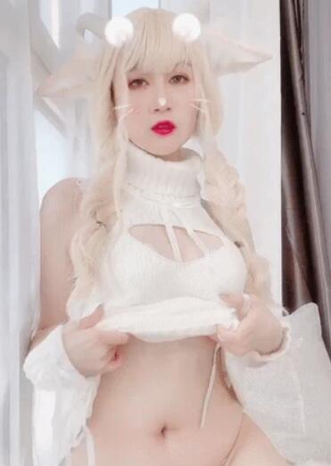 清纯少女小白羊白银81内衣加白色丝袜美腿性感私房写真