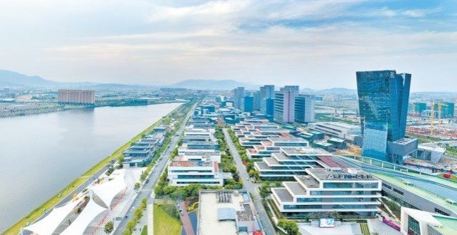 福州滨海新城已竣工项目139个，在建建筑工程约765万平方米_腾讯新闻