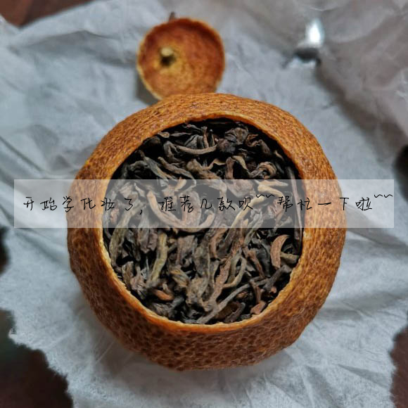 開始學化妝了,推薦幾款呗~~幫忙一下啦~~