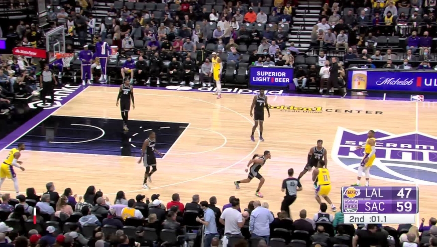 nba压哨三分集锦，nba压哨三分集锦图片