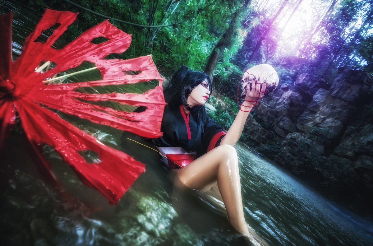 墨缡miku罗刹与骸骨cosplay9