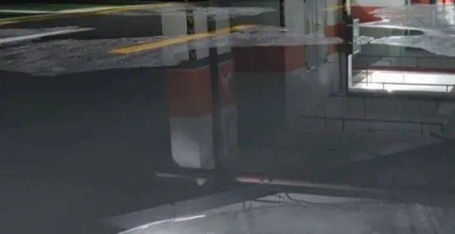 桂林一小区每逢雨天地下车库变“水库”，开发商回应了_腾讯新闻