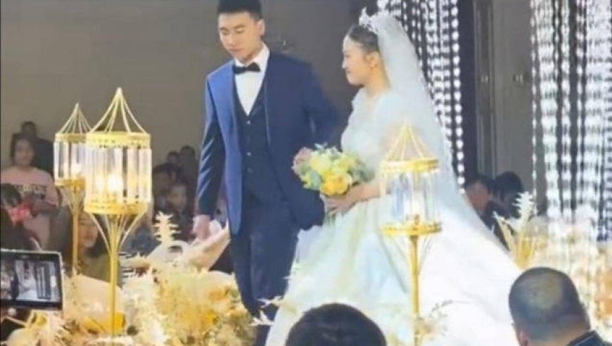 《真正男子汉》王威班长结婚,杨幂隔空送祝福,新娘肤白貌美气质佳