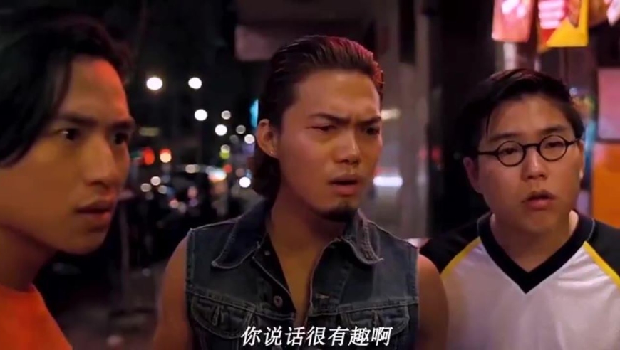 大天二最帅的镜头,拔刀的时候不知道有没有割到
