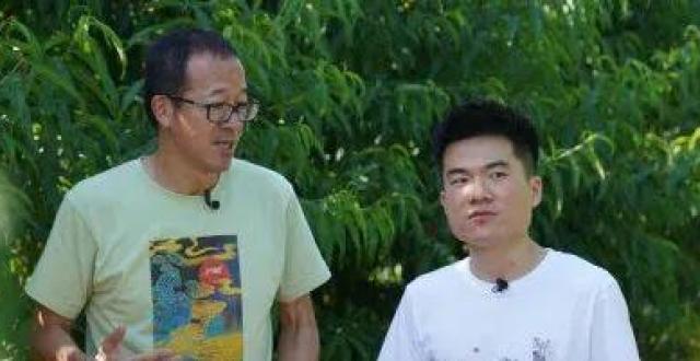 户外比室内直播香？来看看东方甄选的沉浸式直播_腾讯新闻