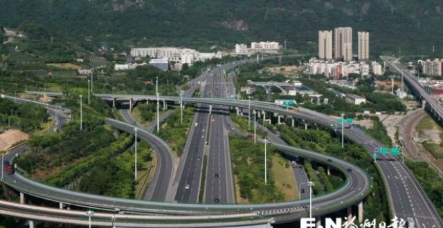 福州多措并举治理交通拥堵 城区路网密度跃居全国前列_腾讯新闻