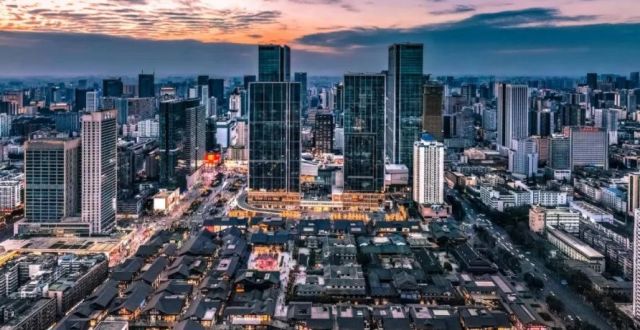 最近五年，房价涨幅最高的城市，不是深圳、也不是上海北京，而是这座新一线城市！_腾讯新闻