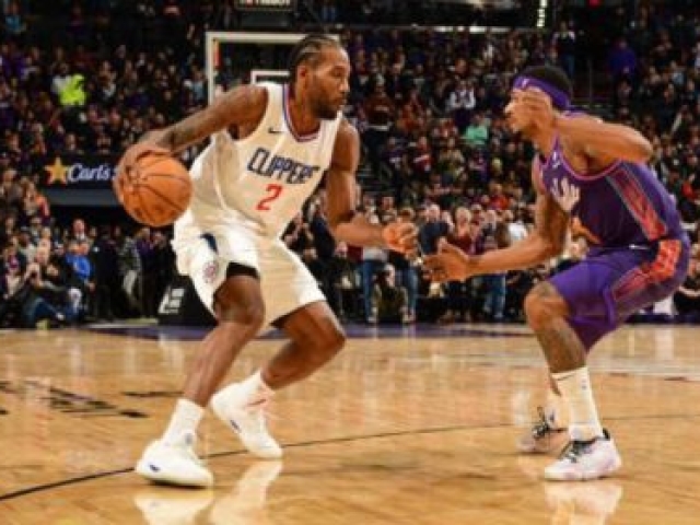NBA赛事直播观察，战术博弈与即时动态