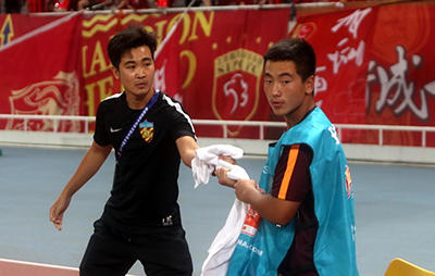 还原中超抢毛巾全过程