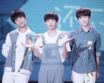 TFBOYSûɢδȫ