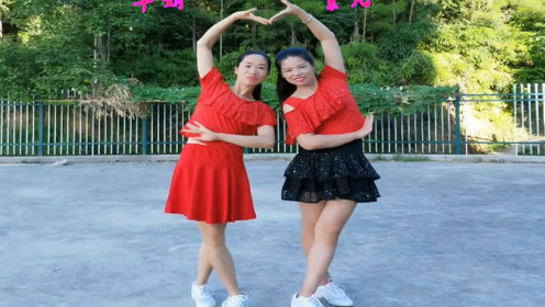 吉美广场舞《情歌赛过春江水》单人水兵舞 糖