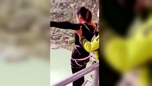 惨不忍睹,实拍非洲禁地少女的惨痛经历