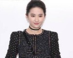 你们都说刘亦菲面瘫脸演技差，但除了她迪士尼还能选谁？