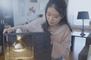 她把Miss电脑机箱拆了 竟用来当烤箱