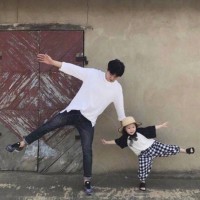 推拿手法:治疗宝宝总是趴着睡 爱翻身 夜里哭闹