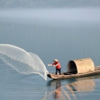 女子穿越到古代成为天后一早就有人过来给沐浴