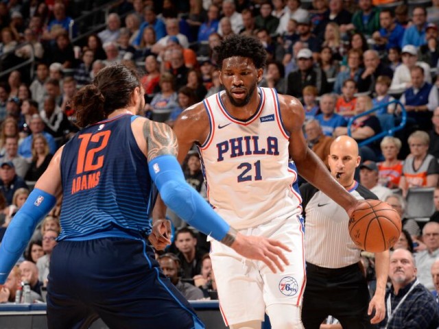 恩比德骑扣韦少+怒视挑衅 面对超巨尽显帝王风