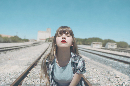 这首《大王叫我来巡山》从赵英俊的口里唱出来