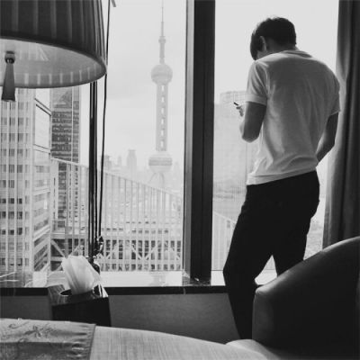 孙小宝、金玲演唱二人转《送情郎》,活宝夫妻