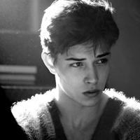 吕采绿就爱聊天的个人频道