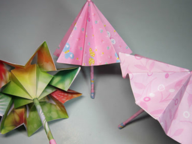 可收缩的雨伞折纸原来这么简单,几分钟就能学会,小雨伞的折法