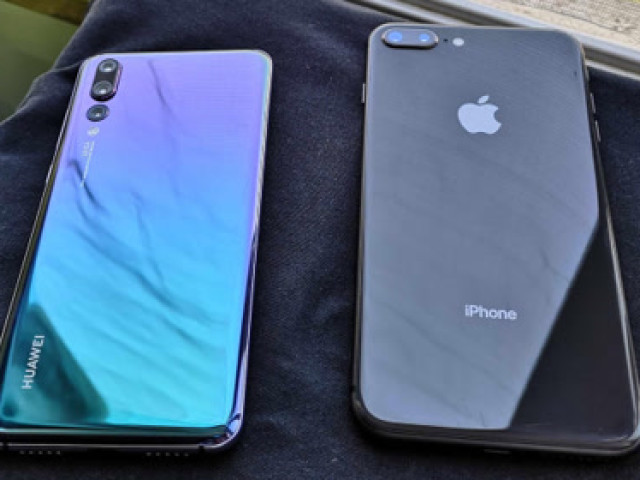 华为p20pro对比iphone8plus,颜值新高与经典代表你选谁?