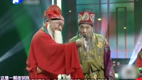 老汉清明节在老伴坟上演唱经典坠子《老来难》