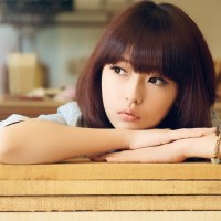 准妈妈李晟晒吃冰激凌照,引发网友争论:孕妇不