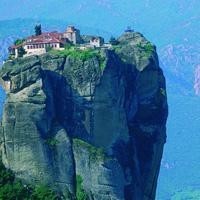 明日之子女神迪丽热巴打电话给赵天宇,给他打