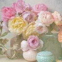 吴奇隆演唱会,刘诗诗上台送花,甜蜜拥抱亲吻,一