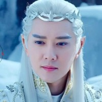 女子穿越古代成为天后,拥有男神!