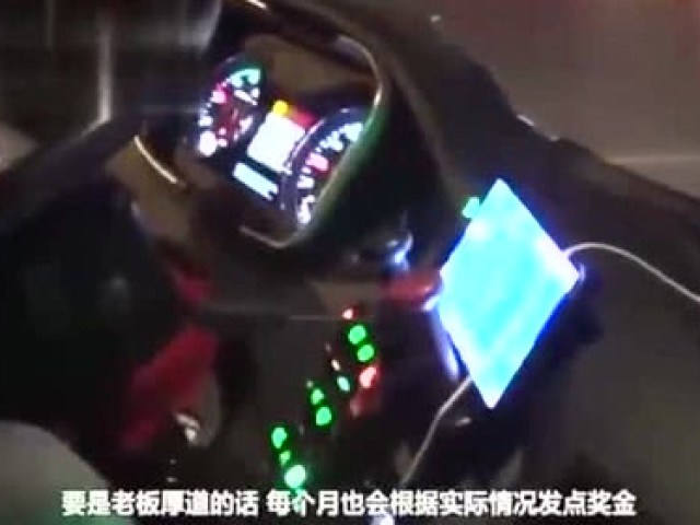 CF手游,沙漠领主副武器是它,两个黄金搭档,网