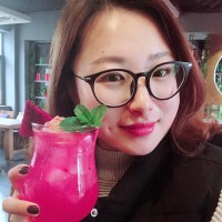 无论怎么夸老师漂亮都一样逃不过默写的大同学