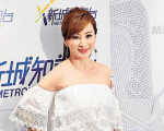 51岁美魔女罗霖交往小十岁富商 暂时不想再婚