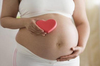 孕妇可以擦唇膏吗 美丽与健康能否共存