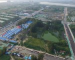 8个月炒出12个地王：疯涨的郑州楼市与荒芜的城中村